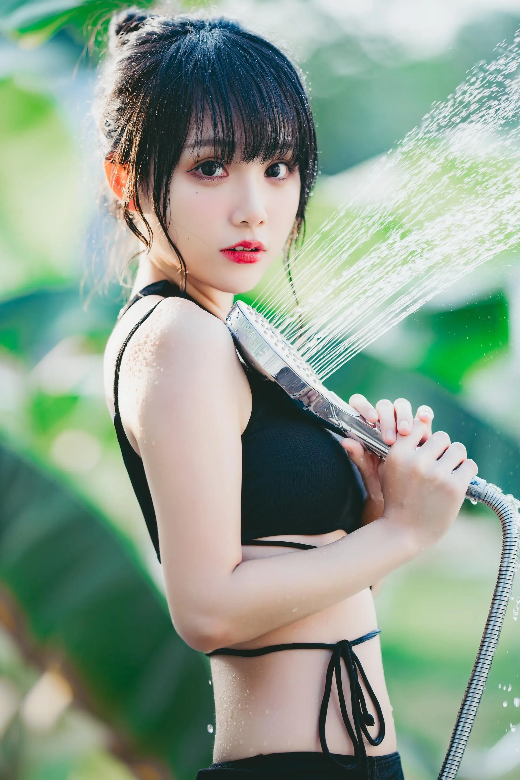 [YITUYU艺图语]2022.09.01 泳衣时间到 姜生花 [22P]插图